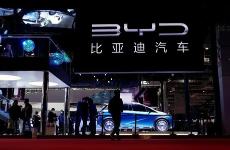 Китайские автогиганты нарастили продажи, Toyota и GM теряют позиции