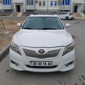 Toyota Camry 2010