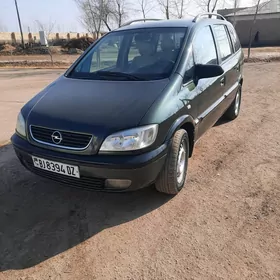 Opel Zafira 2001