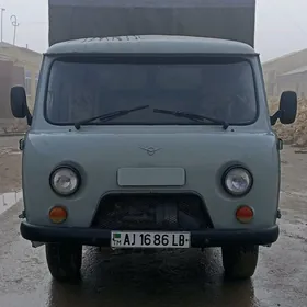 UAZ Profi 2010