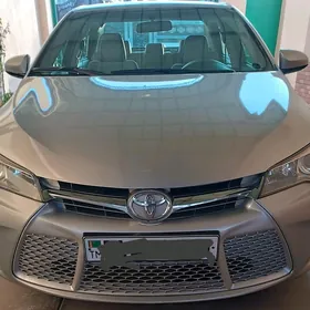 Toyota Camry 2016