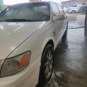 Toyota Camry 2000