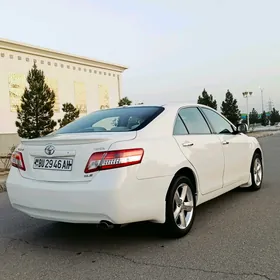 Toyota Camry 2010