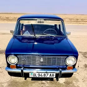 Lada 2104 1983