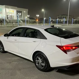 Hyundai Elantra 2020