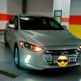 Hyundai Elantra 2018