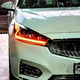 Kia Cadenza 2019