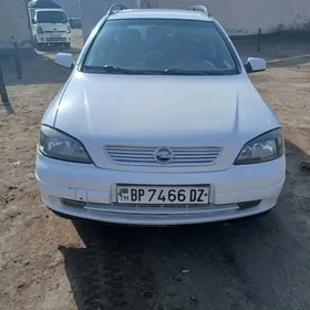 Opel Astra 2000