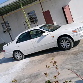 Toyota Camry 2000