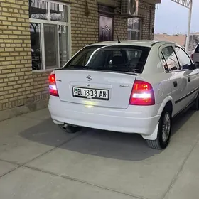 Opel Astra 1999