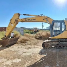 LiuGong Excavator 2010