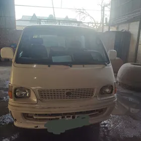 Toyota Hiace 1999