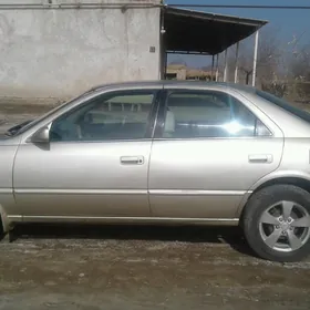 Toyota Camry 1997