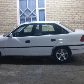 Opel Astra 1995