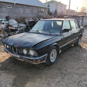 BMW 520 1985