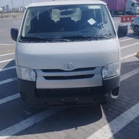 Toyota Hiace 2025