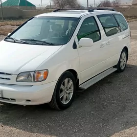 Toyota Sienna 2000