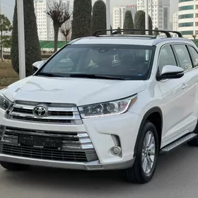 Toyota Highlander 2018