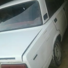 Lada 2107 2000