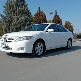 Toyota Camry 2010