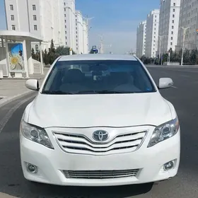 Toyota Camry 2010