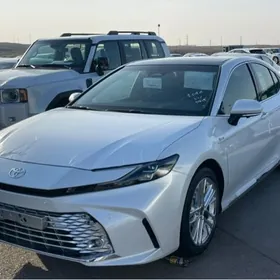 Toyota Camry 2024