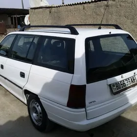 Opel Astra 1995