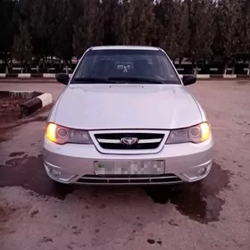 Daewoo Nexia 2010