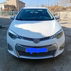 Toyota Corolla 2014