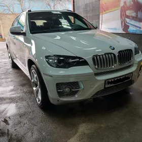 BMW X6 2011