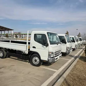 Mitsubishi Canter 2025