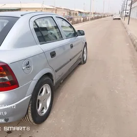 Opel Astra 2002