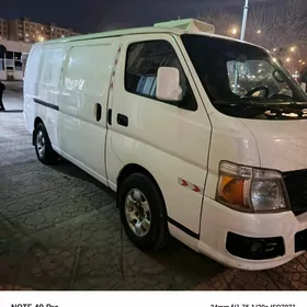 Nissan Urvan 2004