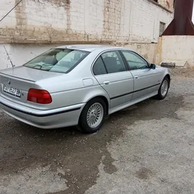 BMW 528 1998