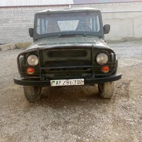 UAZ 469 2003