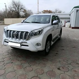 Toyota Land Cruiser Prado 2014