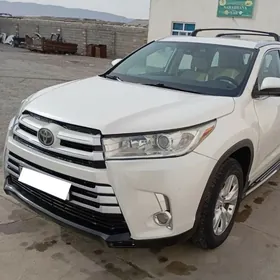 Toyota Highlander Hybrid 2017