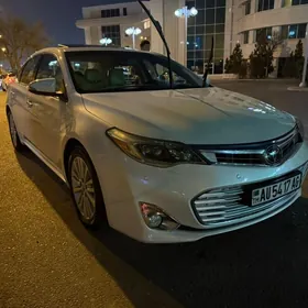 Toyota Avalon 2013