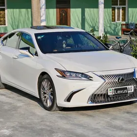 Lexus ES 350 2020