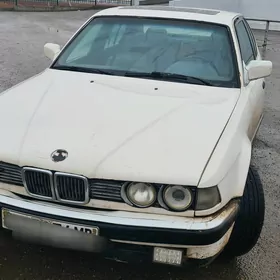 BMW 7 Series 1991