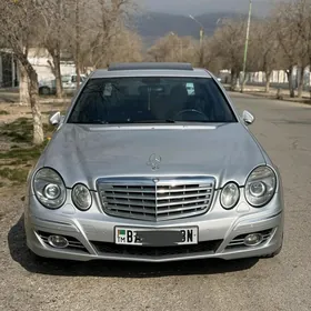 Mercedes-Benz E320 2003