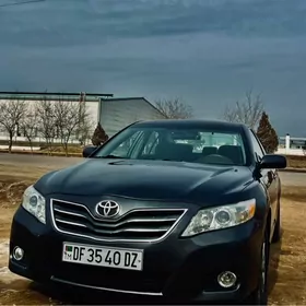 Toyota Camry 2010