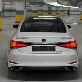 Lexus ES 350 2019