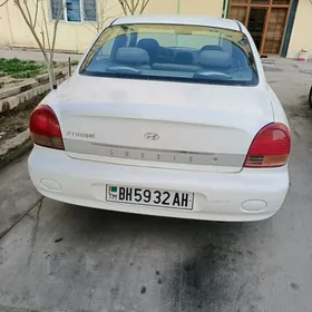 Hyundai Sonata 1999