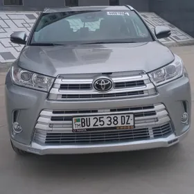 Toyota Highlander 2019