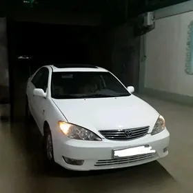 Toyota Camry 2003