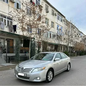 Toyota Camry 2010