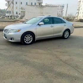 Toyota Camry 2010