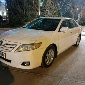 Toyota Camry 2011