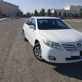 Toyota Camry 2010